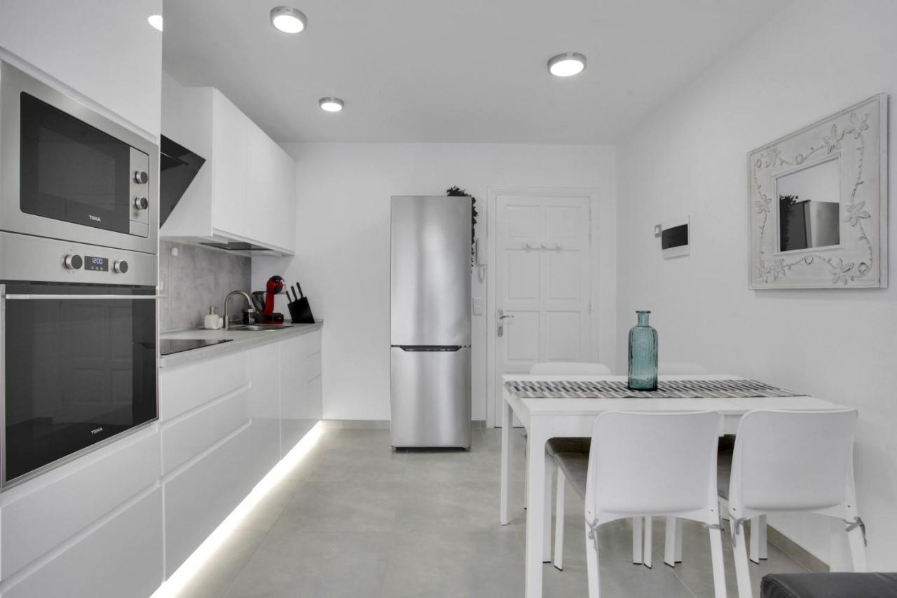 7Even Apartment คอร์ราเลโฮ ภายนอก รูปภาพ