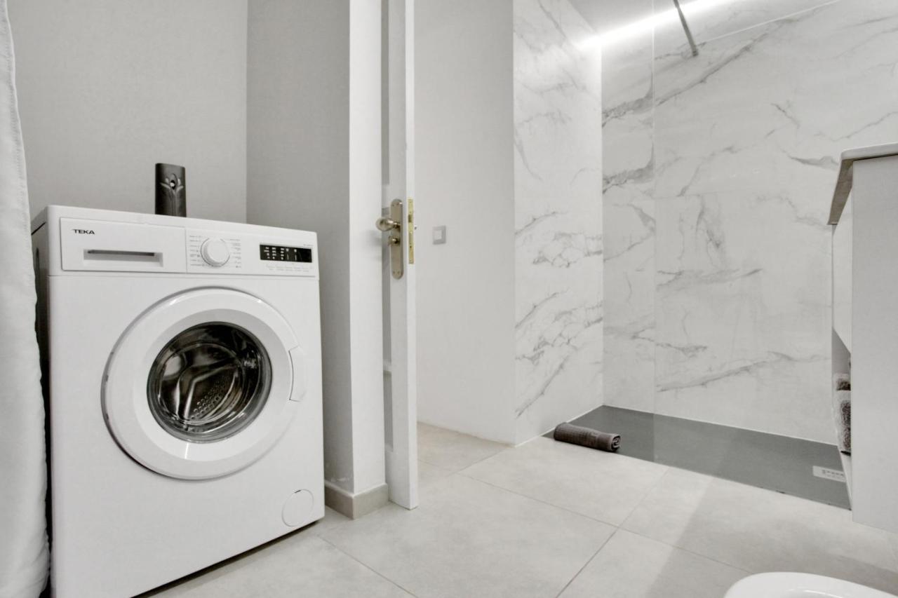 7Even Apartment คอร์ราเลโฮ ภายนอก รูปภาพ