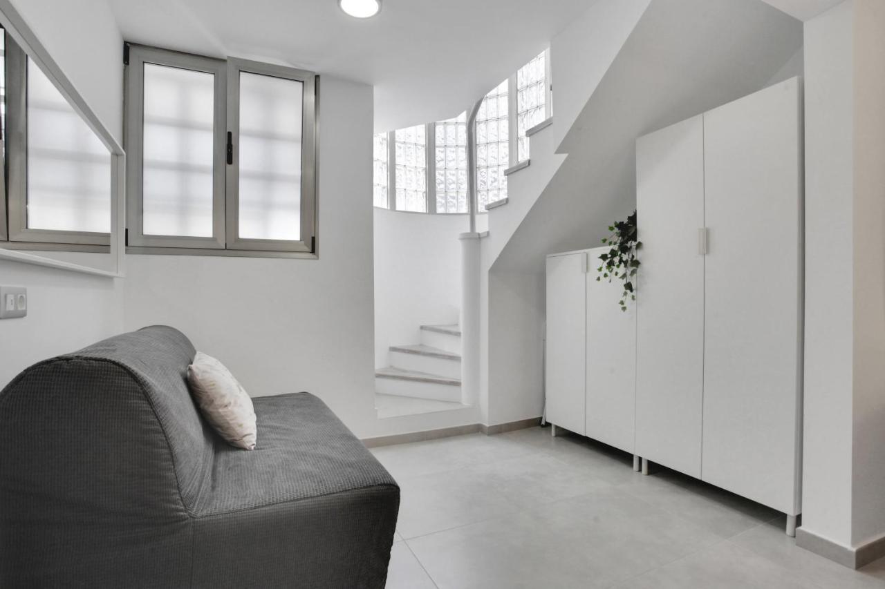 7Even Apartment คอร์ราเลโฮ ภายนอก รูปภาพ